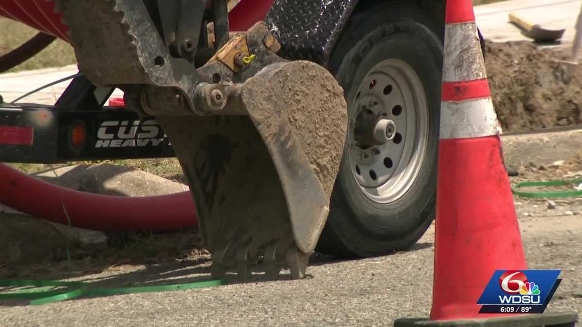 Jefferson Parish begins construction on bike lanes and pedestrian bridge to improve safety