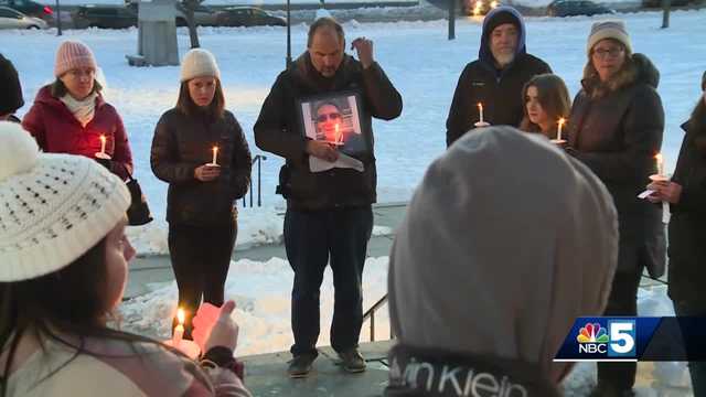 A touching ceremony on Wednesday in Montpelier to honor the homeless that have died - Vimarsana News