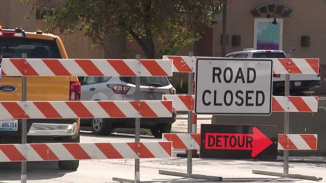 I-65 underpass closure at Broadway disrupts Louisville traffic and students