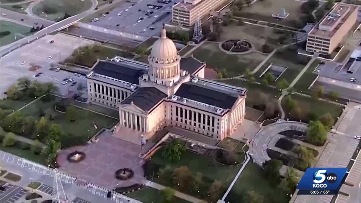Oklahoma professors oppose Gov. Kevin Stitt’s order ending tenure