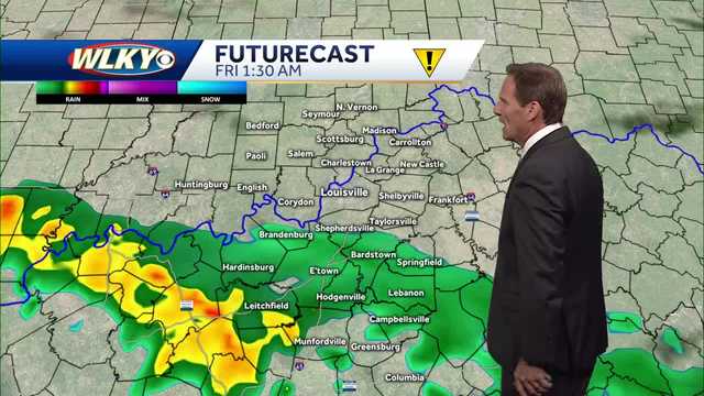 Scattered rain chances into Friday