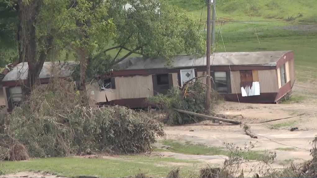 Travelers describe Hurricane Helene's impact upon returning to NH - WMUR