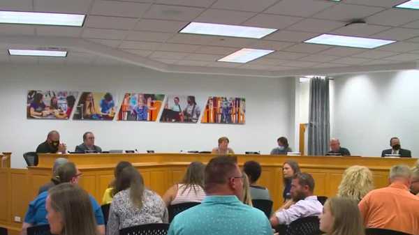 southeast polk school board