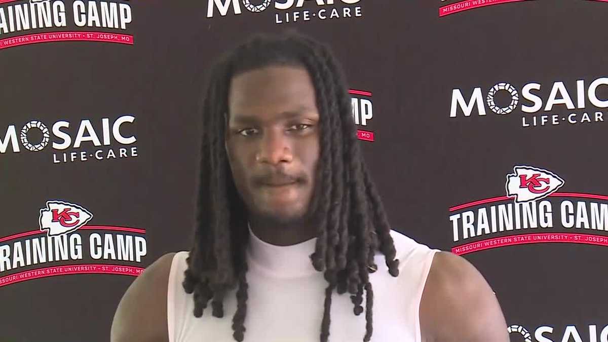 ‘Seeing all the red’: Lifelong Chiefs fan gets chance to play at ...