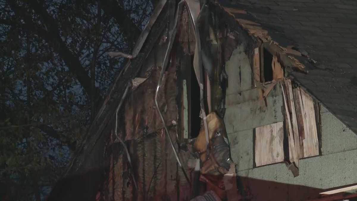 House destroyed in Charlestown fire