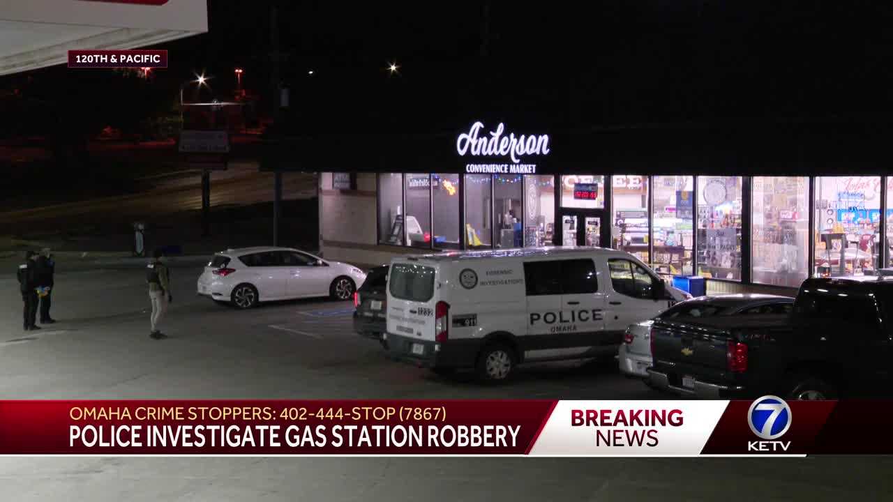 Omaha Police Armed Robbery Suspect Convenience Store