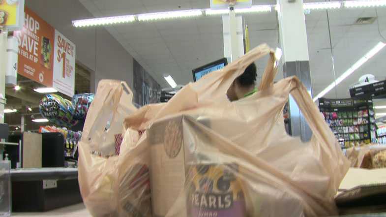 Pick 'n Save to get rid of single use plastic bags