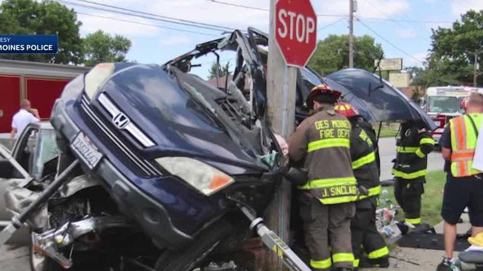 Drivers remain hospitalized following severe crash on SW 9th Street