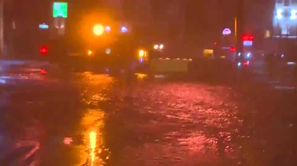 Marshfield roads flooded during height of storm