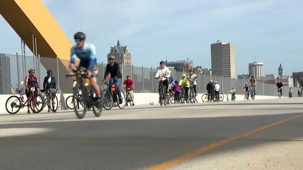Cyclists take over Milwaukee’s Hoan Bridge to support local arts