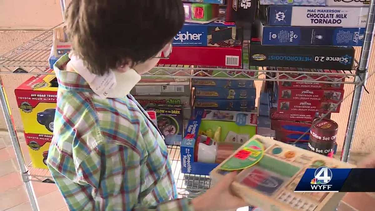 Christmas comes early to Shriners Hospital