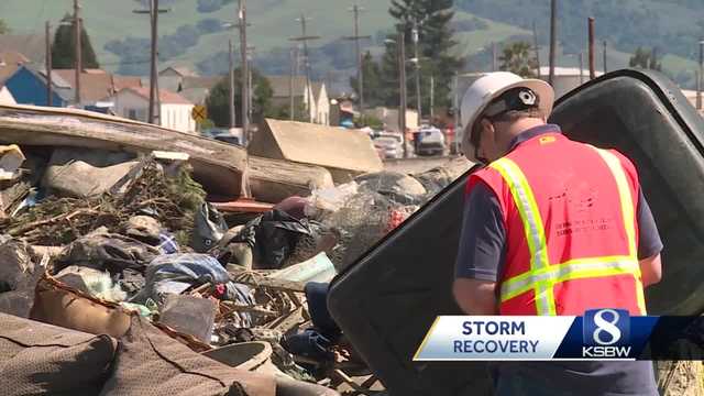Piles of debris can be seen on nearly every street in Pajaro, cleanup crews begin pickup - Vimarsana News