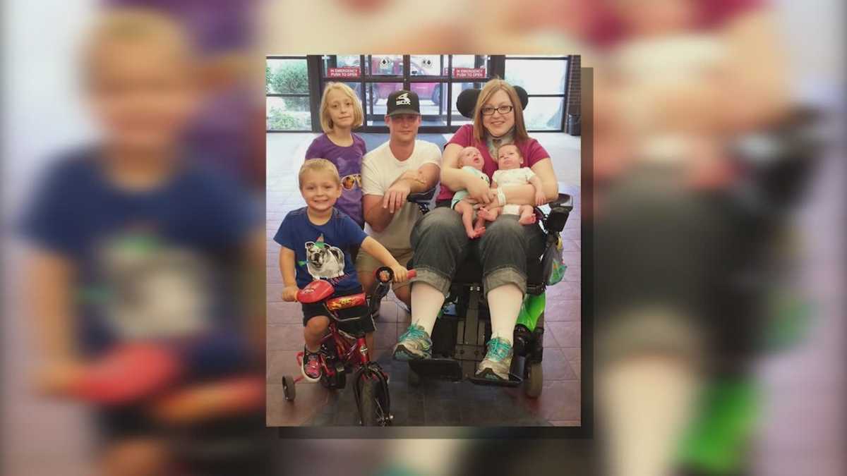 Mother of twins faces near paralysis with tumor during pregnancy