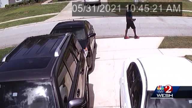 Amazon driver and his mother charged in theft of woman's wallet, investigators say - Vimarsana News