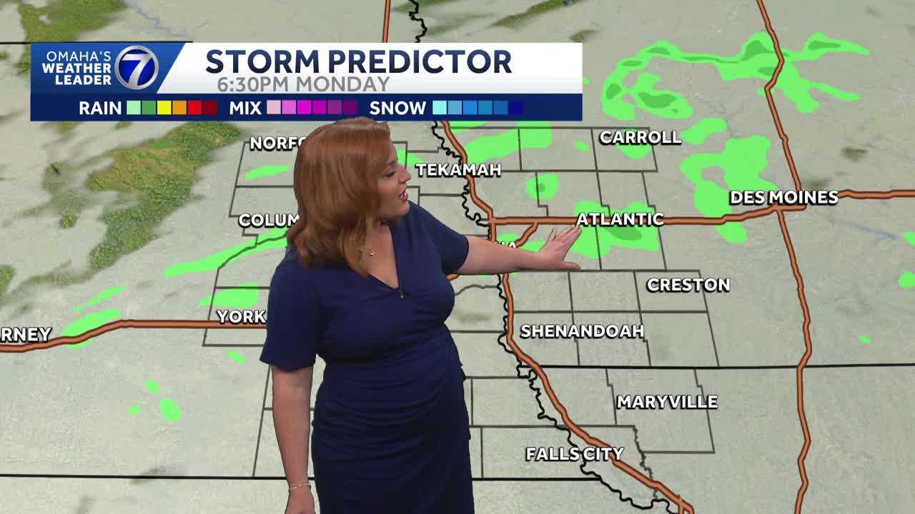 Very warm, breezy Monday for Omaha area