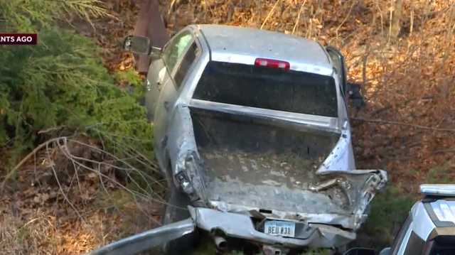 Police investigate crash involving a stolen vehicle - Vimarsana News