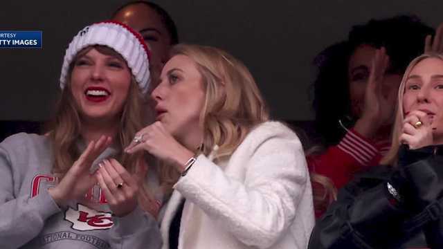 Kansas City store inundated with orders after Taylor Swift buys sweatshirts there - Vimarsana News
