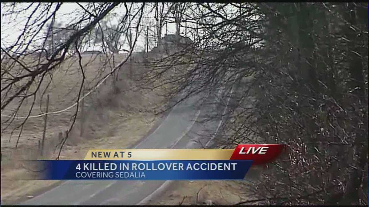 Pettis County crash kills 4 people