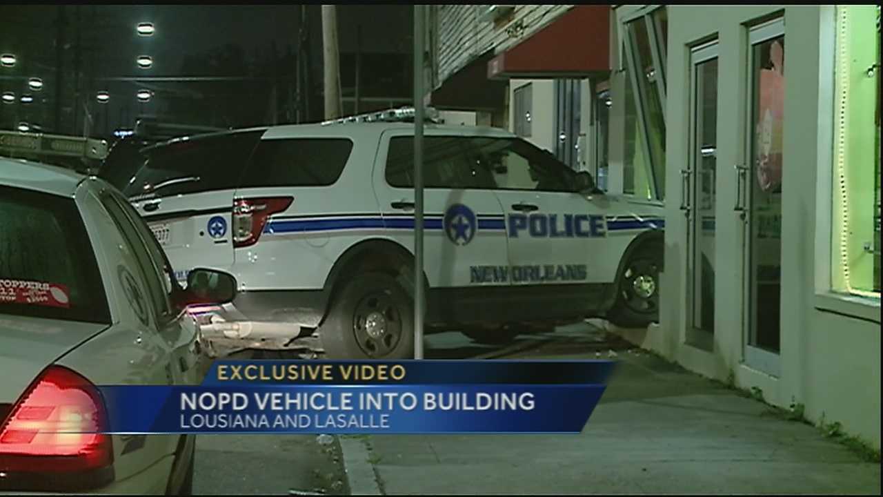 NOPD Vehicle Crashes Into Building