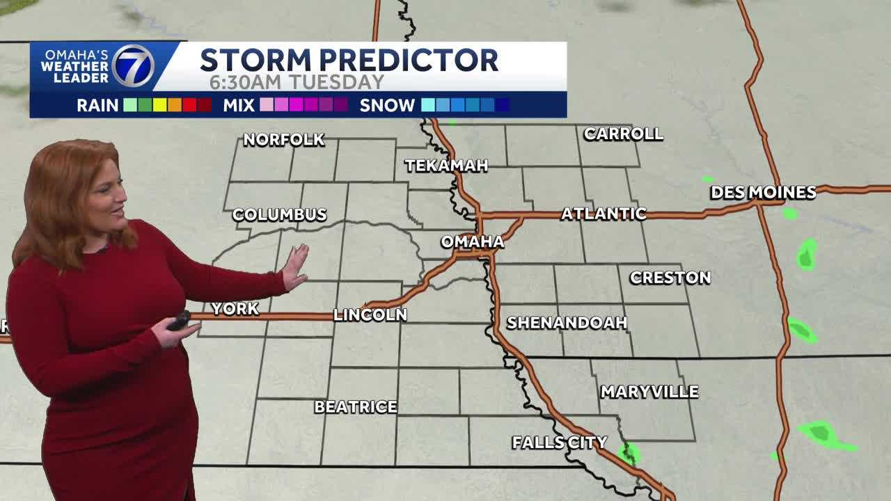 Cloudy, cool Monday afternoon for Omaha area