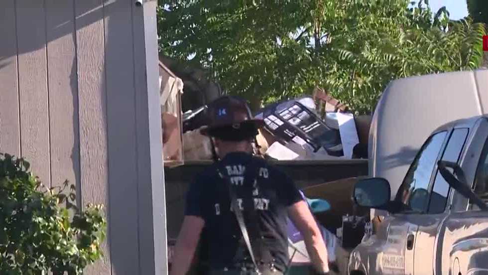 1 dog killed, man injured in Sacramento house fire