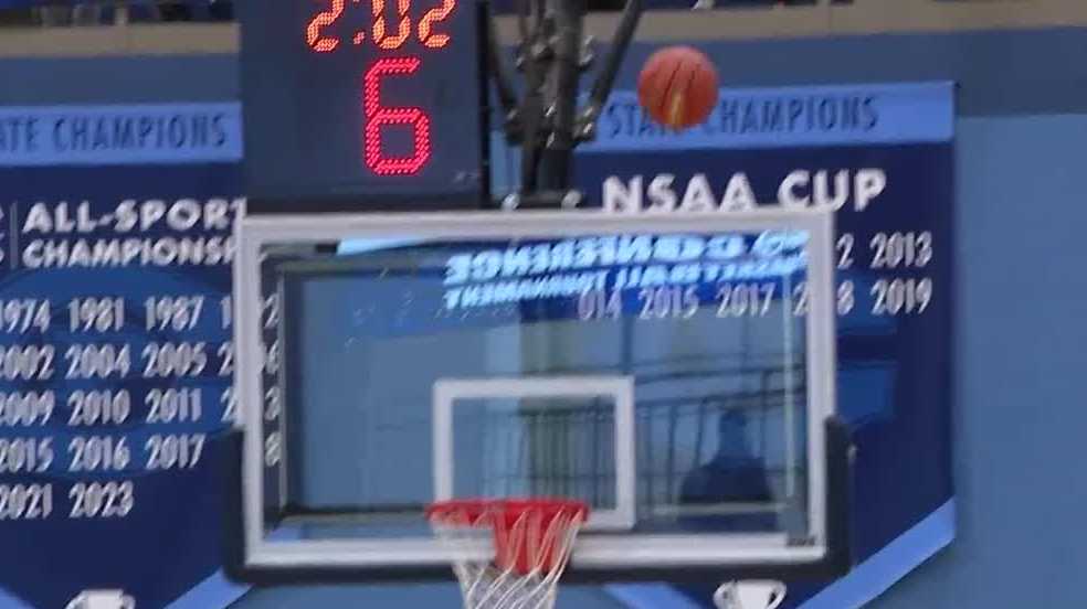 Semifinals of Metro Holiday Tournament highlights and scores