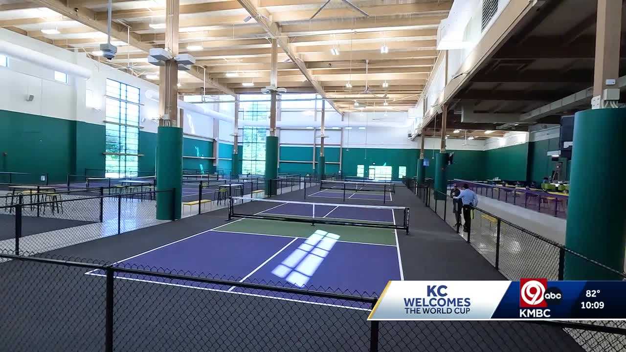 SW19 Pickleball venue opens in Kansas City - KMBC