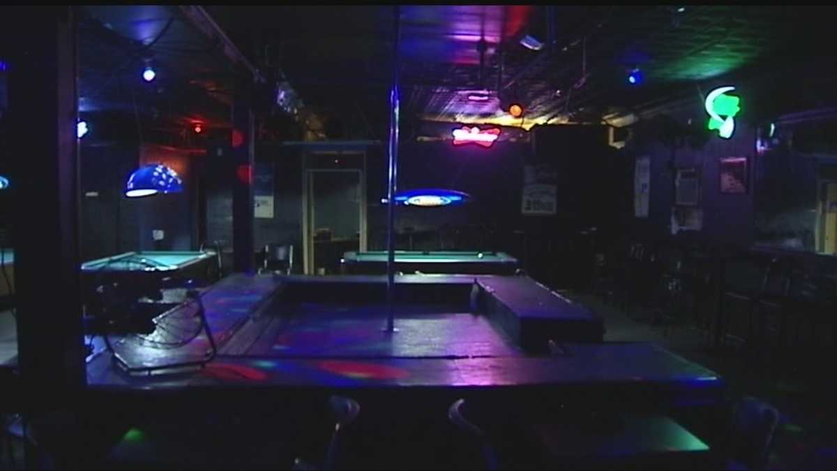 emerald-strip-club-alessandra-ambrosio-sex-foto