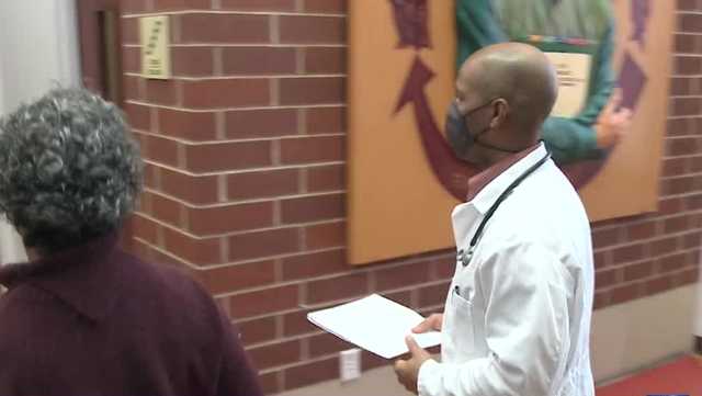 Milwaukee couple works for more Black doctors in Wisconsin - Vimarsana News