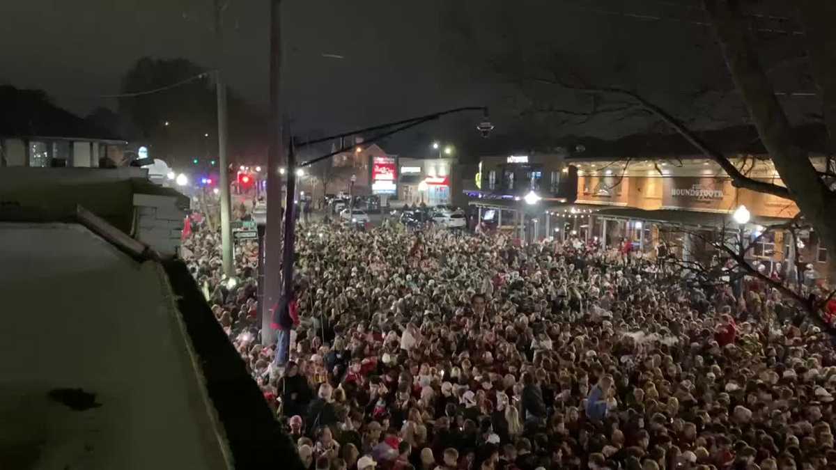 Video Shows Massive Crowd Swarm Streets After Alabamas National