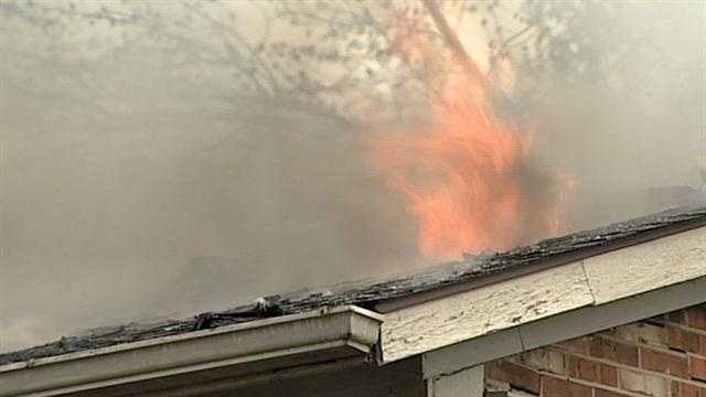 Fire Damages Jeffersonville Apartment Building