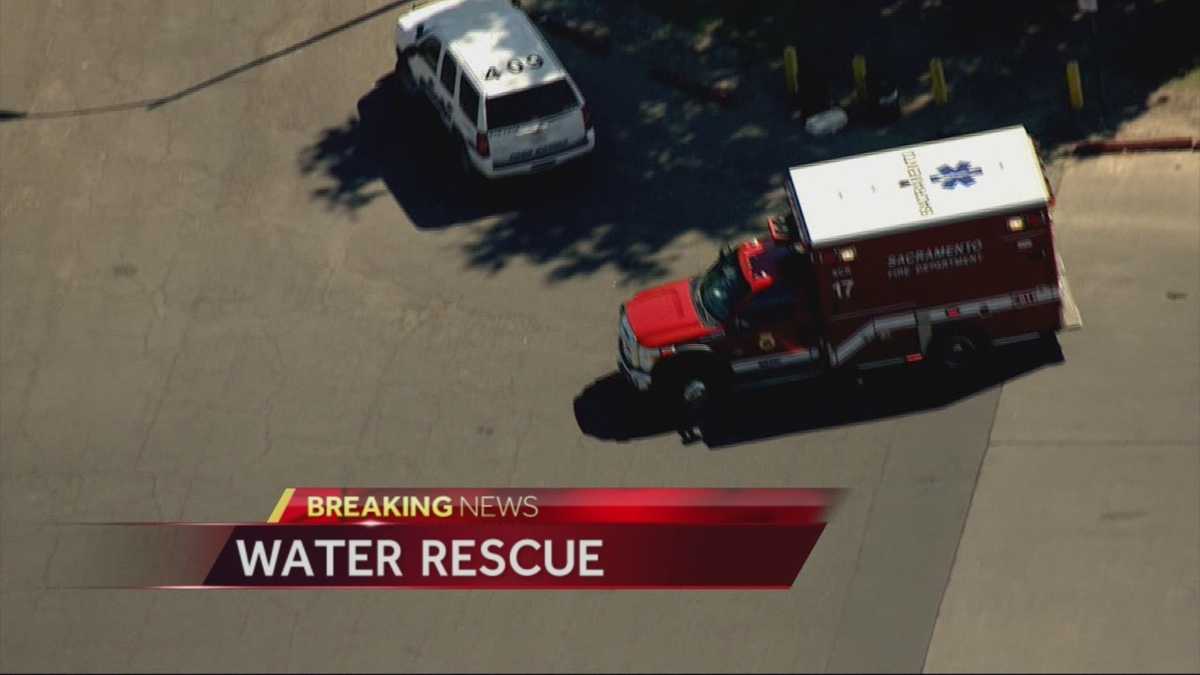 Man pulled from river at Discovery Park