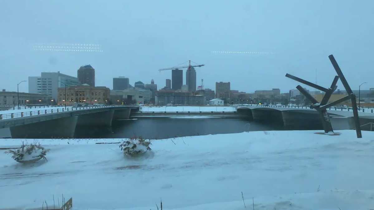 WATCH Timelapse video shows record snow falling in Des Moines