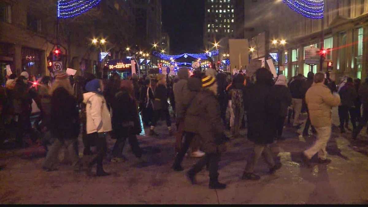 Protesters take to Milwaukee streets in wake of Ferguson decision