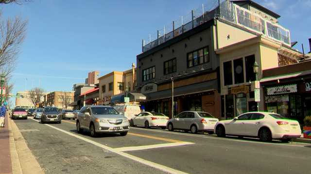 Students on edge after woman stabbed in Towson - Vimarsana News