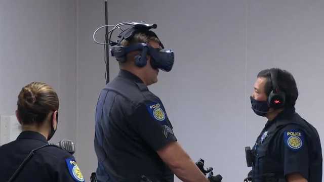 Sacramento police officers to use virtual reality in training - Vimarsana News