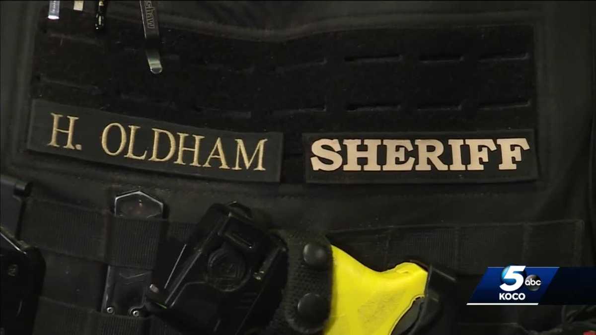 Oklahoma County deputy, Harrah officer save man from overdose