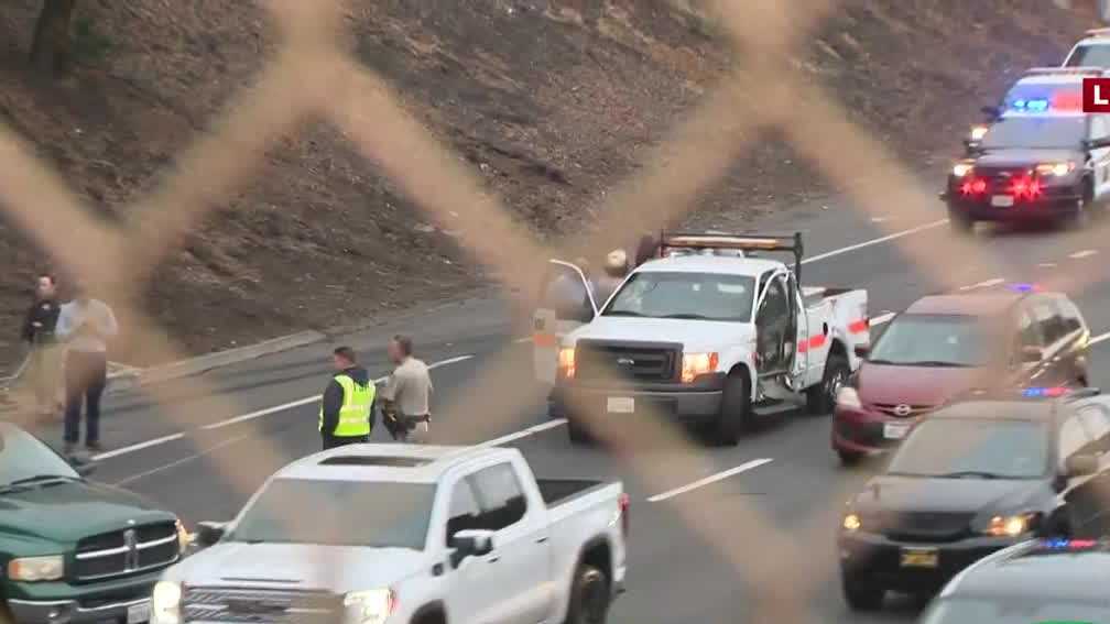 Car crash on Highway 99 in Sacramento affecting traffic