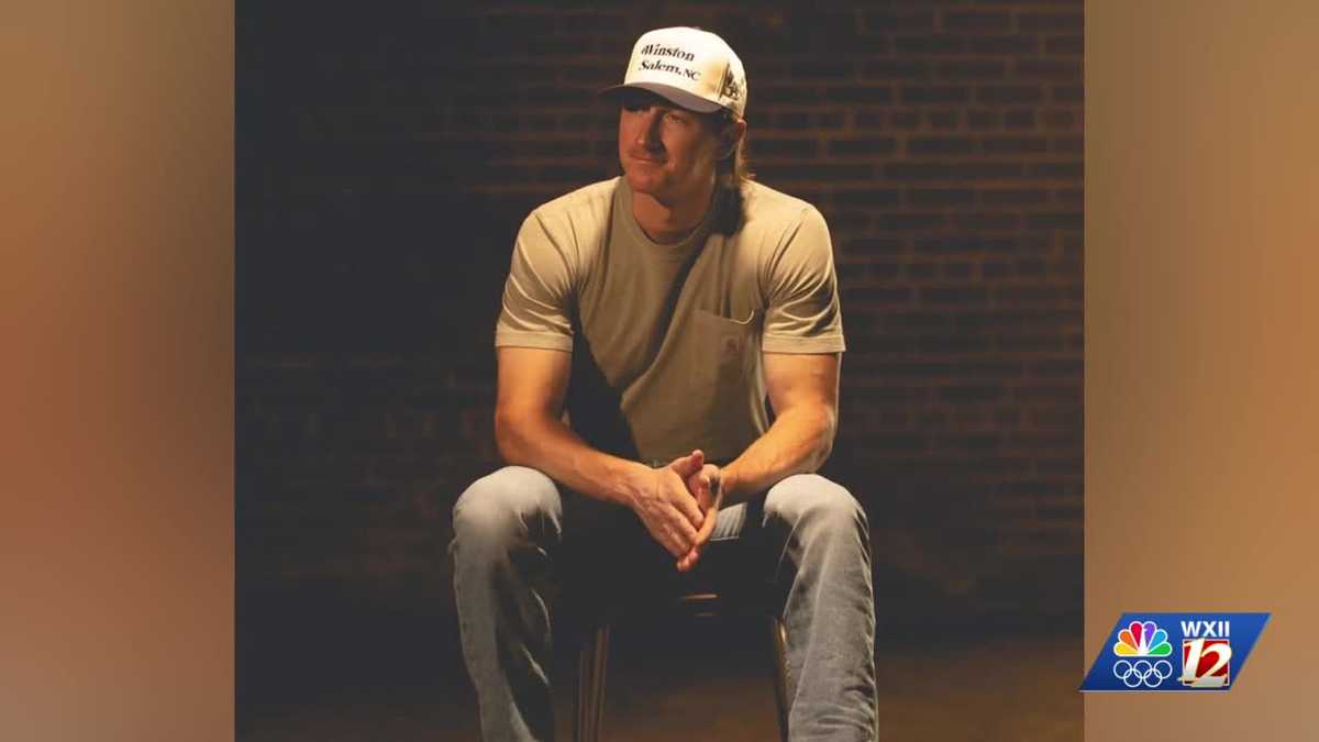 Cooper Alan performing ahead of the Panthers playoff game - WXII