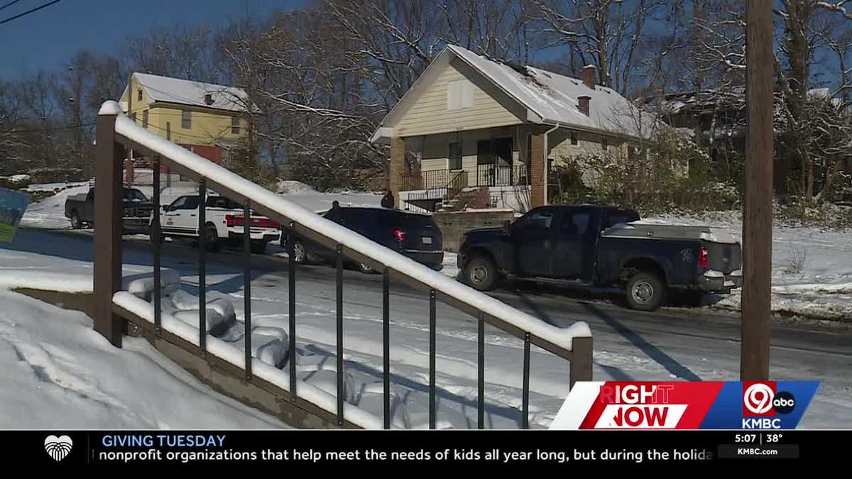 Kansas City fire: Man killed in early morning house fire