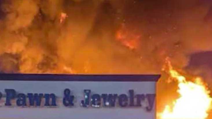 'We trusted you guys': Customers want answers after fire at Kissimmee pawn shop