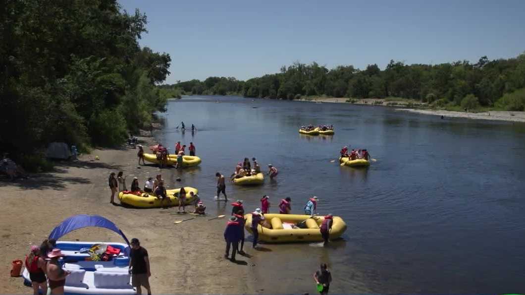 'Unofficial start to summer': Memorial Day crowds fill American River