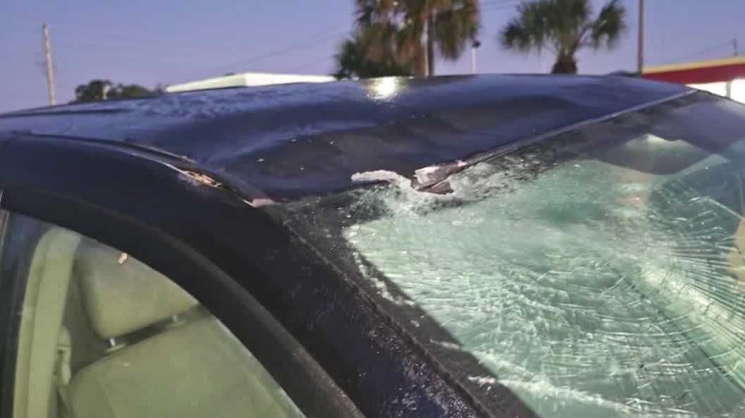 Pole falls on cars near Lake County roundabout work