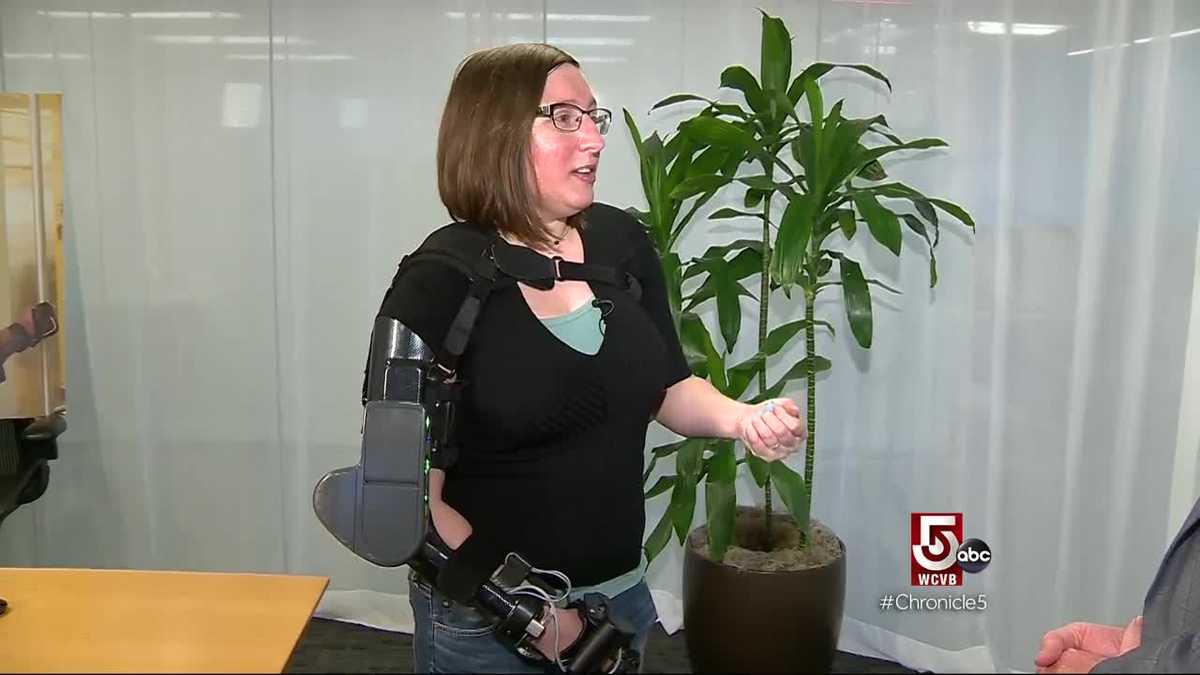 This robotic arm helps a local woman return to work