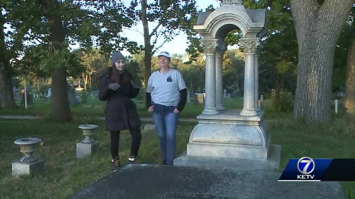 Spooky tours at Prospect Hill Cemetery