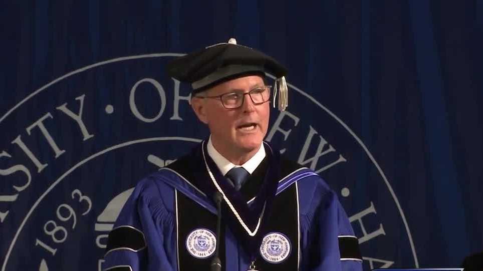 UNH installs James Dean Jr. as 20th president