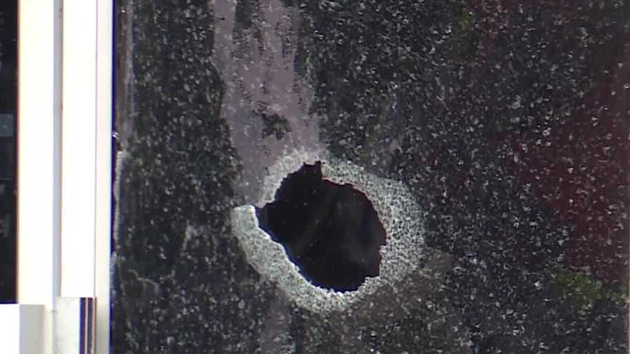 Kansas City mayor proposes ordinance targeting unlicensed businesses after mass shooting