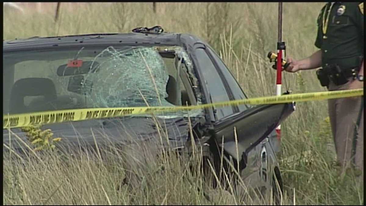 Police: Driver involved in crash that killed two bicyclists had no license