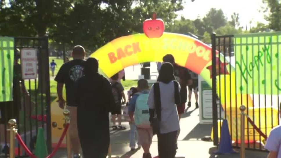 Elk Grove Unified year-round students swap swimsuits for school supplies