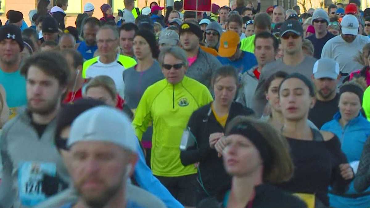Thousands hit the pavement for the IMT Des Moines marathons